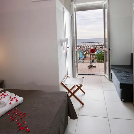 Hotel Garden 3*