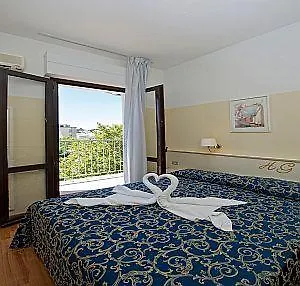 Hotel Garden 3*