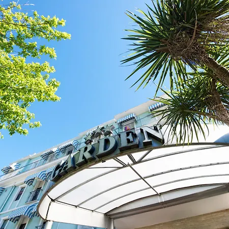 Garden Hotel 3*