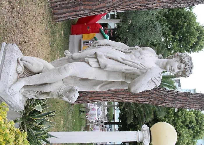 호텔 Garden 카톨리카